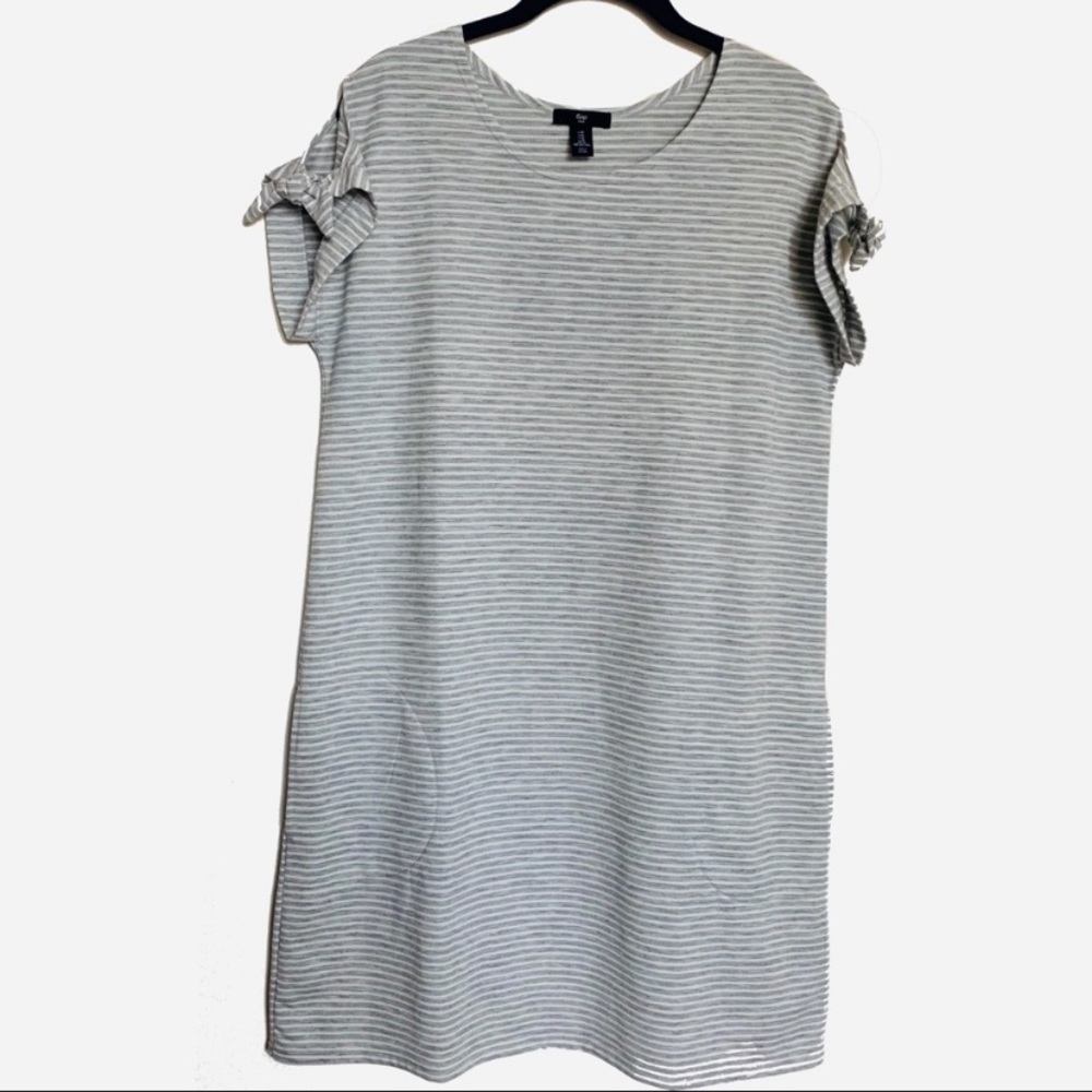Gap Gray White Striped Knotted Sleeve Dress M